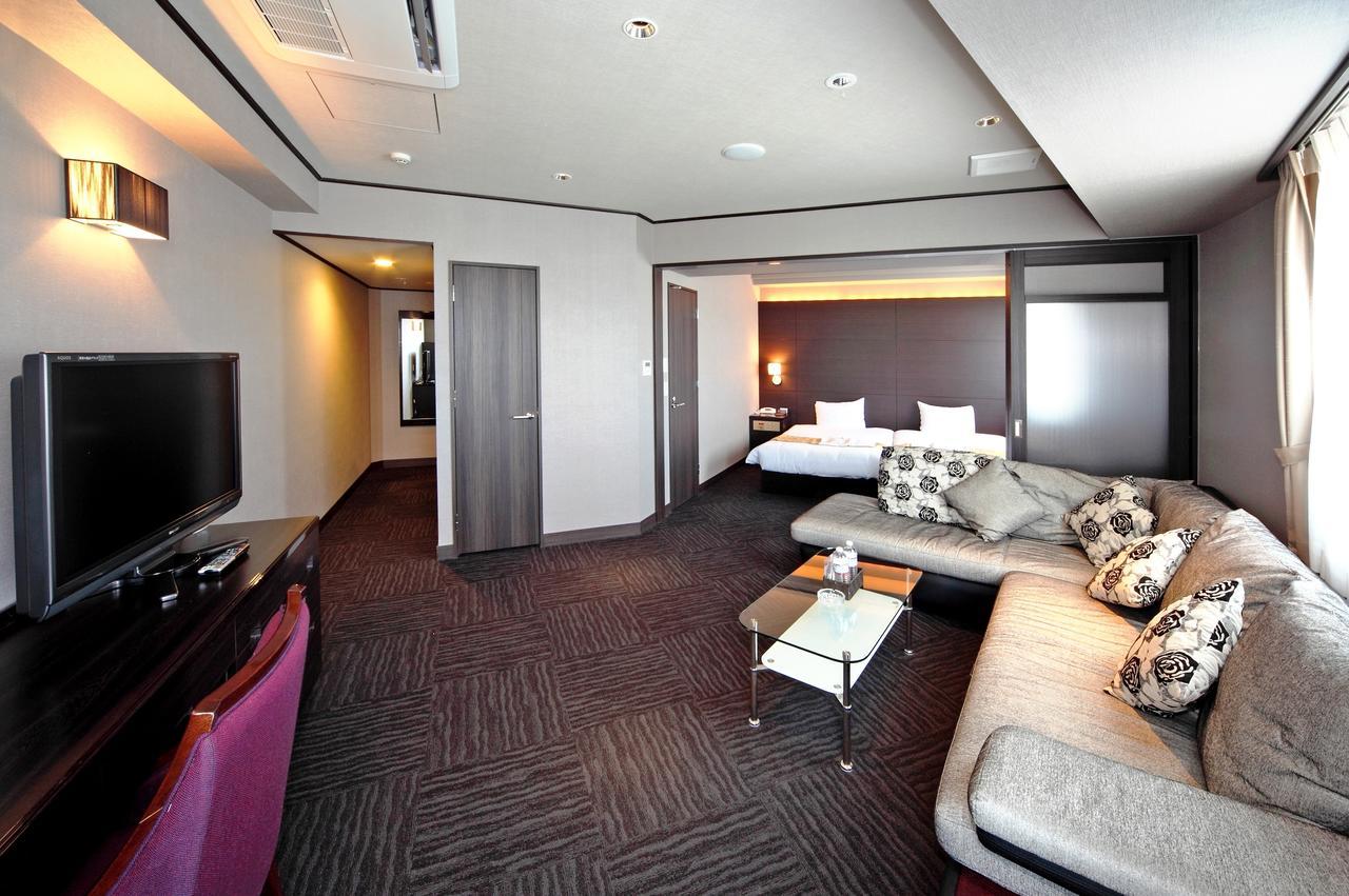 Hotel Sunplaza Osaka Sakai Annex Exteriör bild